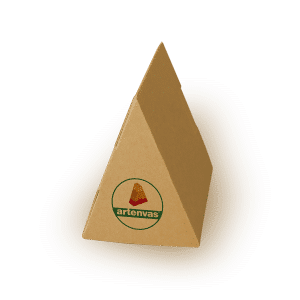 Caja triangular